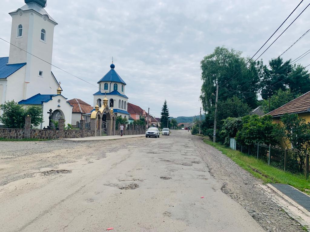 Розпочався ремонт дороги Свалява – Довге – Липча