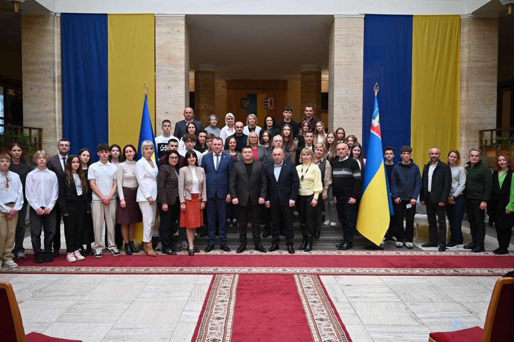 16 шкіл Закарпаття долучилися до пілотного проєкту «Шкільний омбудсман»