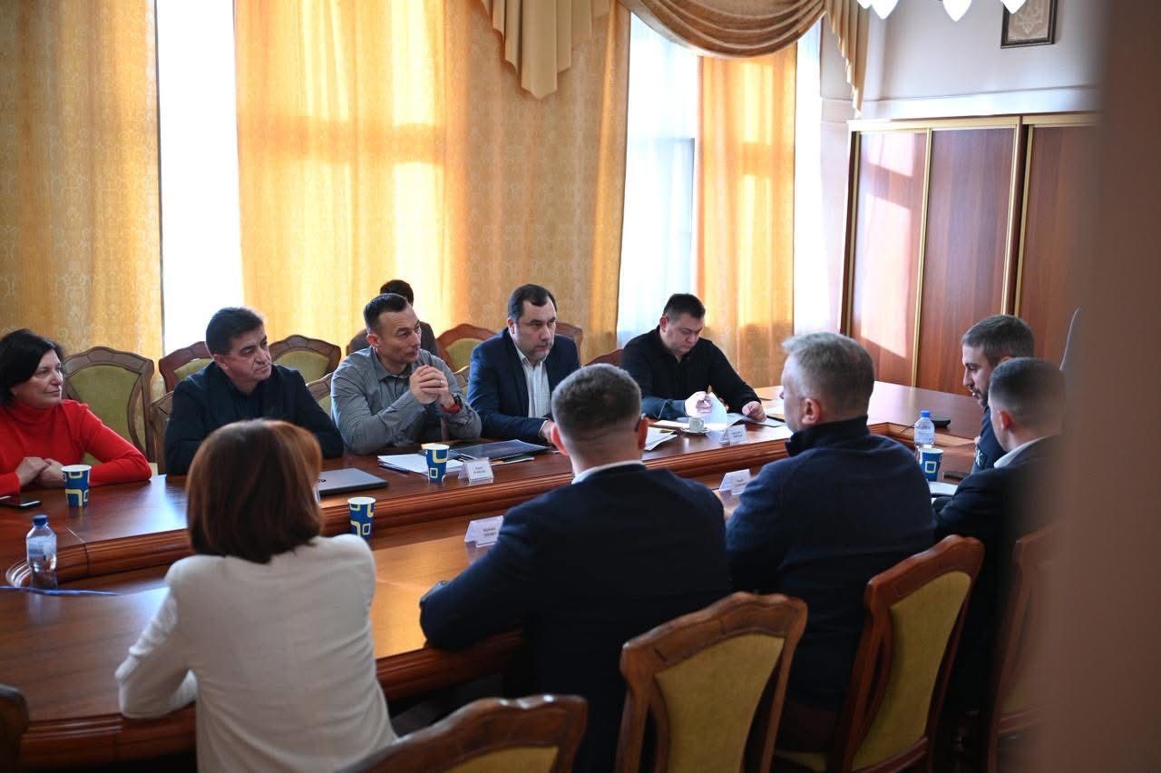 Керівництво області провело зустріч із представниками Програми «U-LEAD з Європою» 