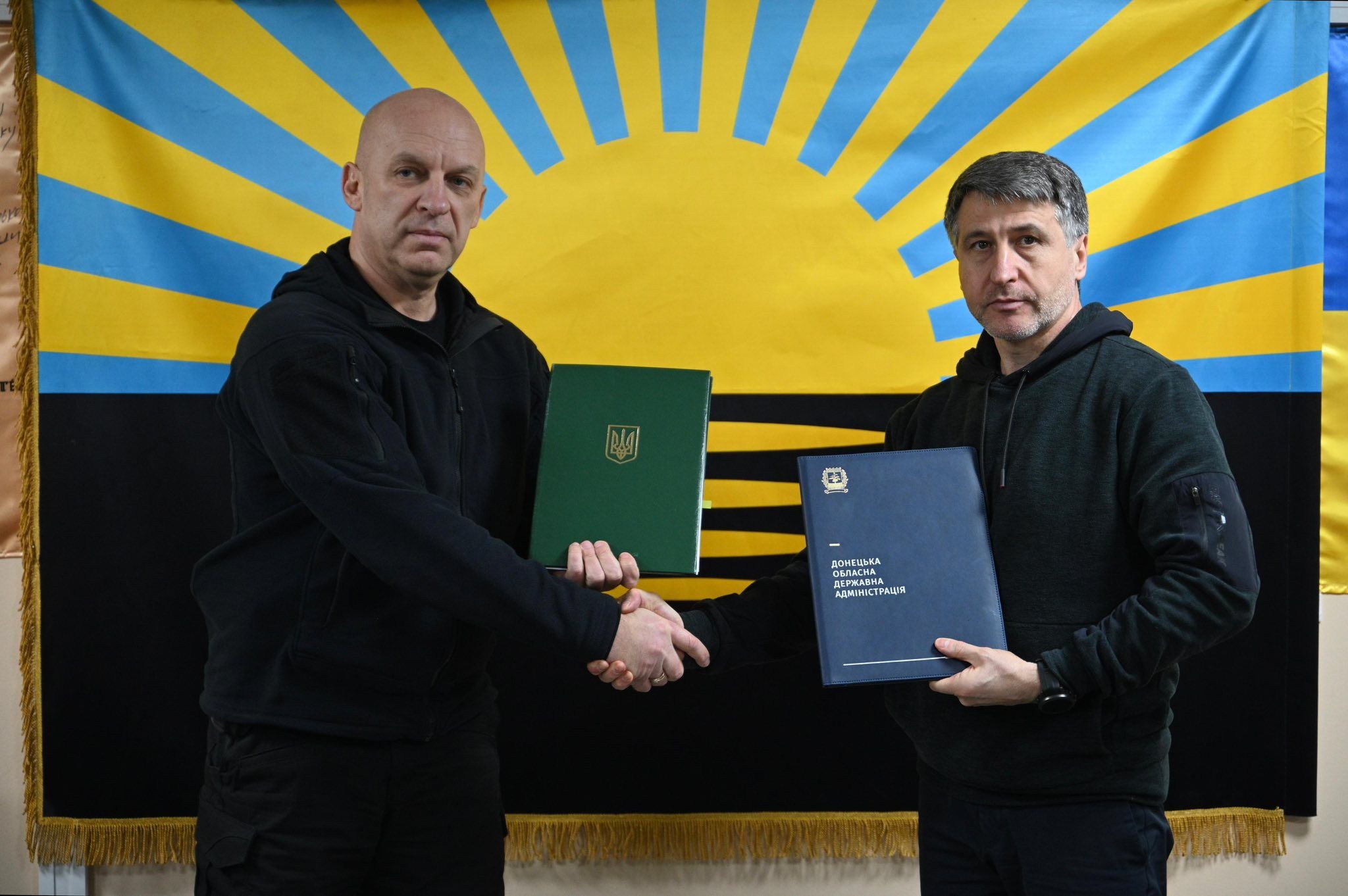 Закарпаття та Донеччина посилюють співпрацю: очільники ОВА підписали меморандум про партнерство