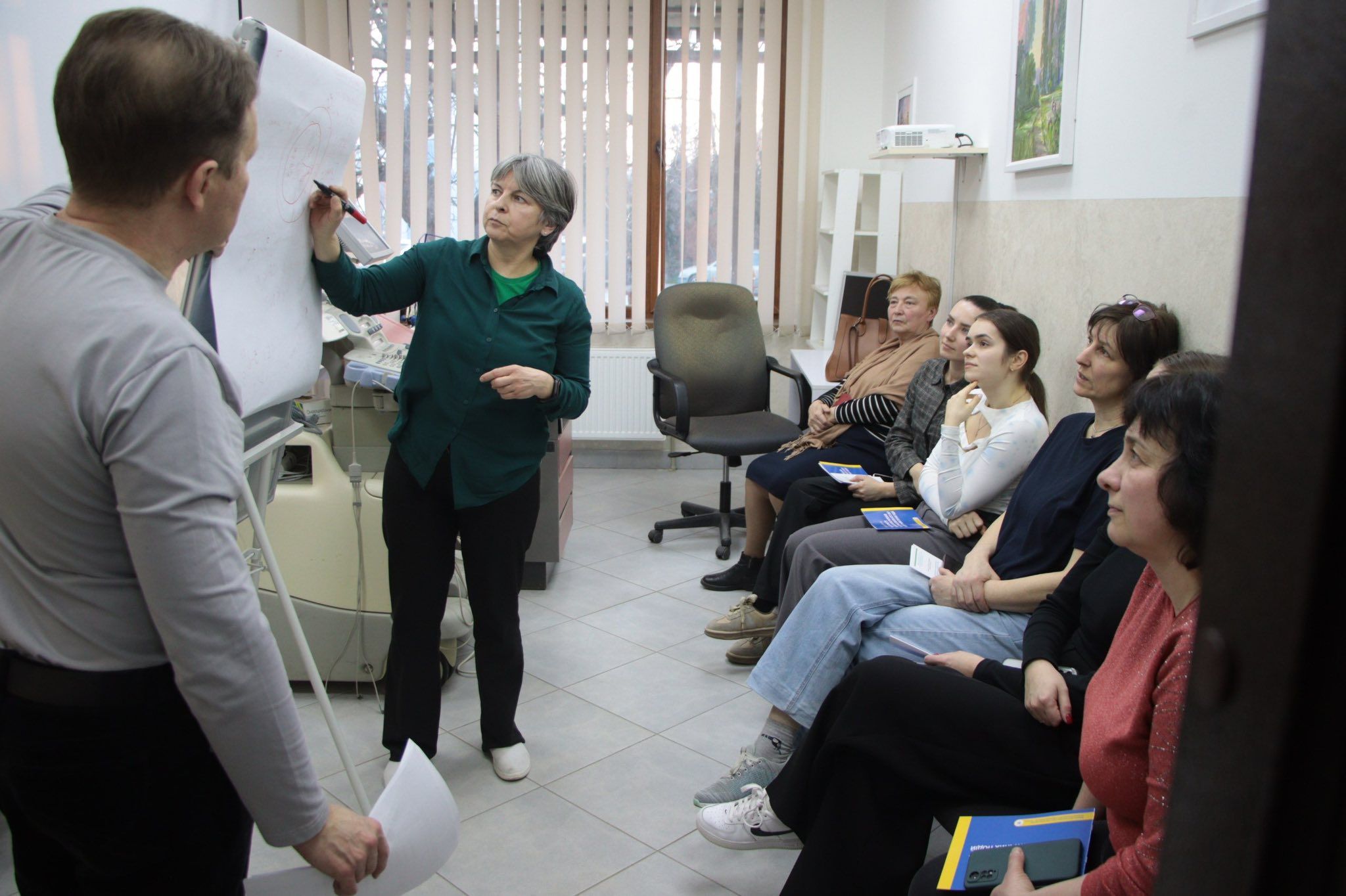 Закарпатські медики вдосконалюють навички скринінгу для пацієнтів 40+
