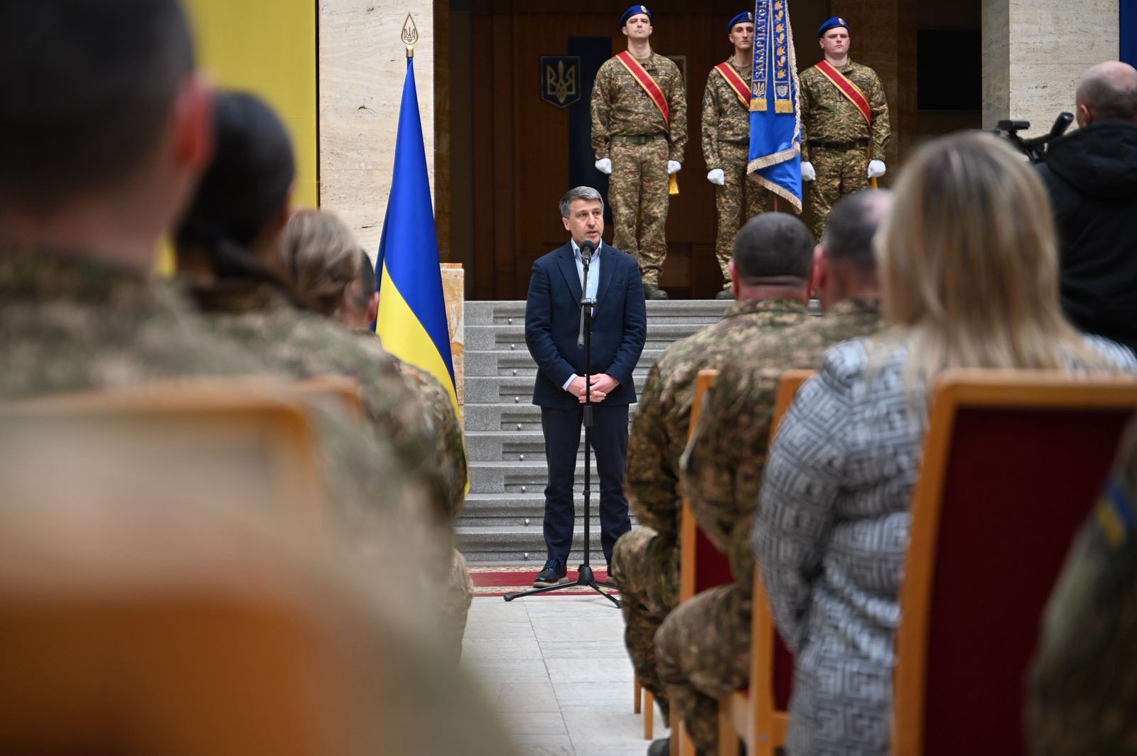 Мирослав Білецький вручив високі відзнаки закарпатським нацгвардійцям