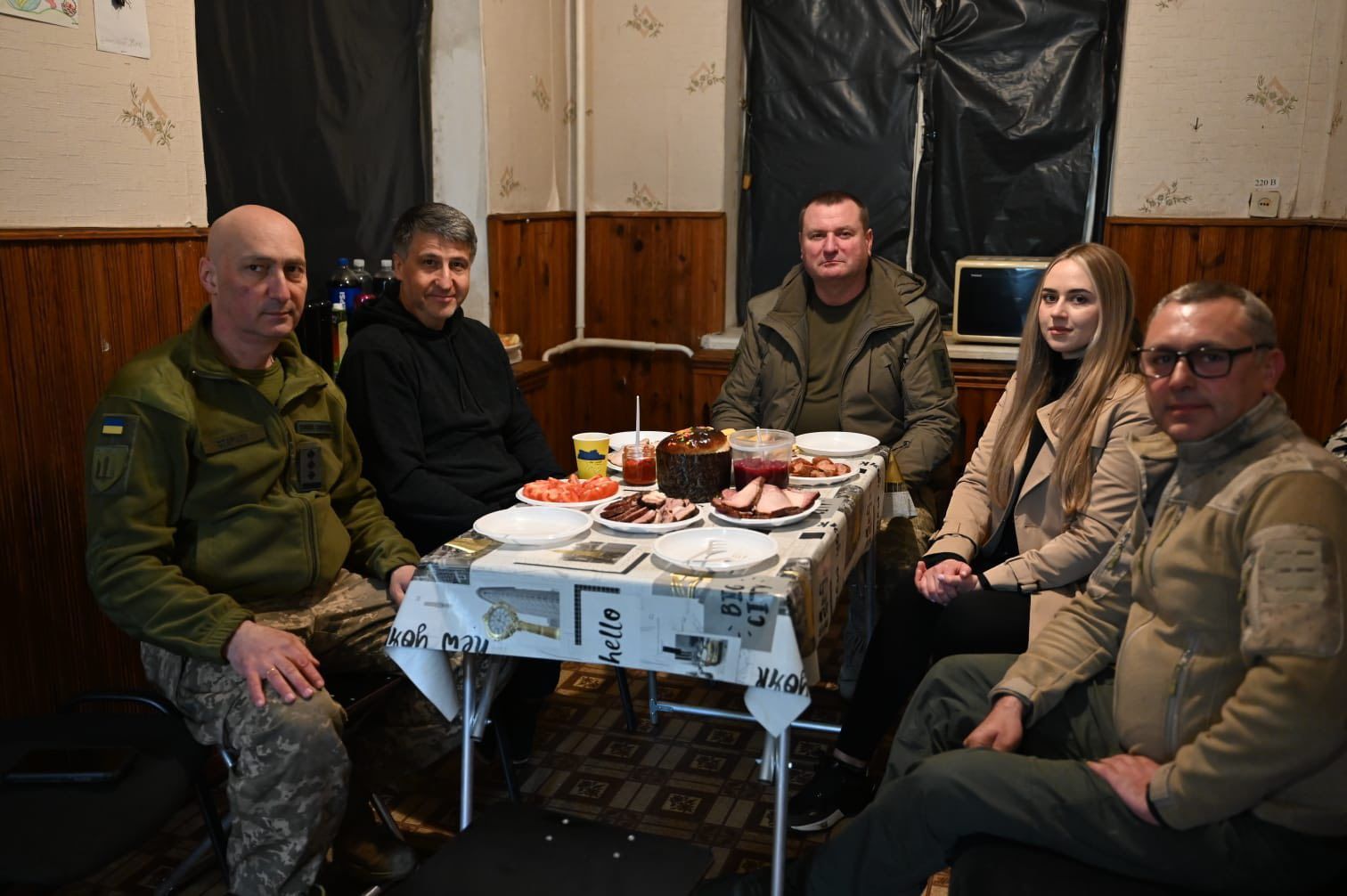 Очільник Закарпаття відзначив Великдень разом із воїнами 101-ї бригади ТрО