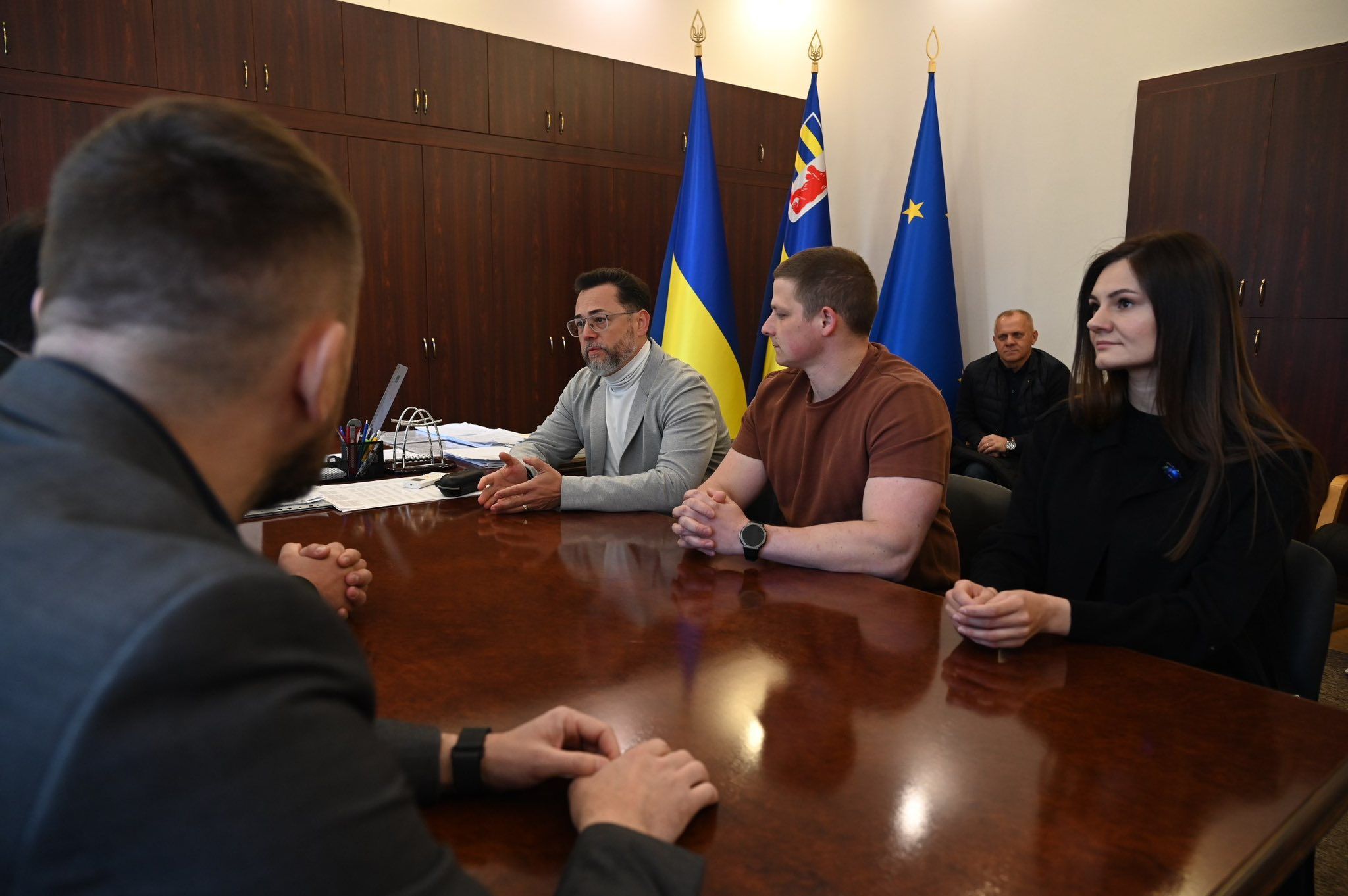 Посилення інформаційної стійкості Закарпаття обговорили в ОВА