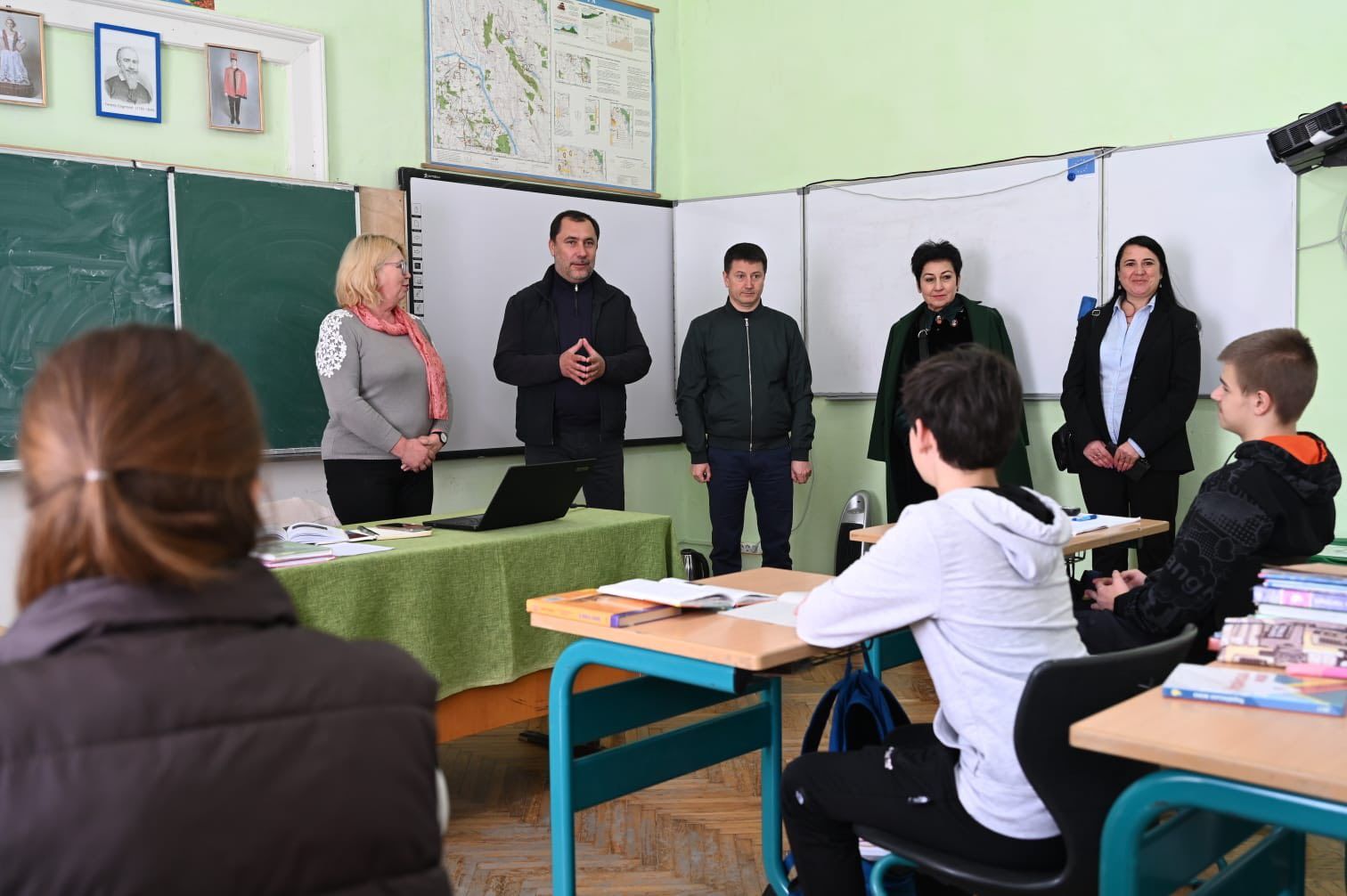 Юрій Гузинець відвідав заклади освіти Берегівського району
