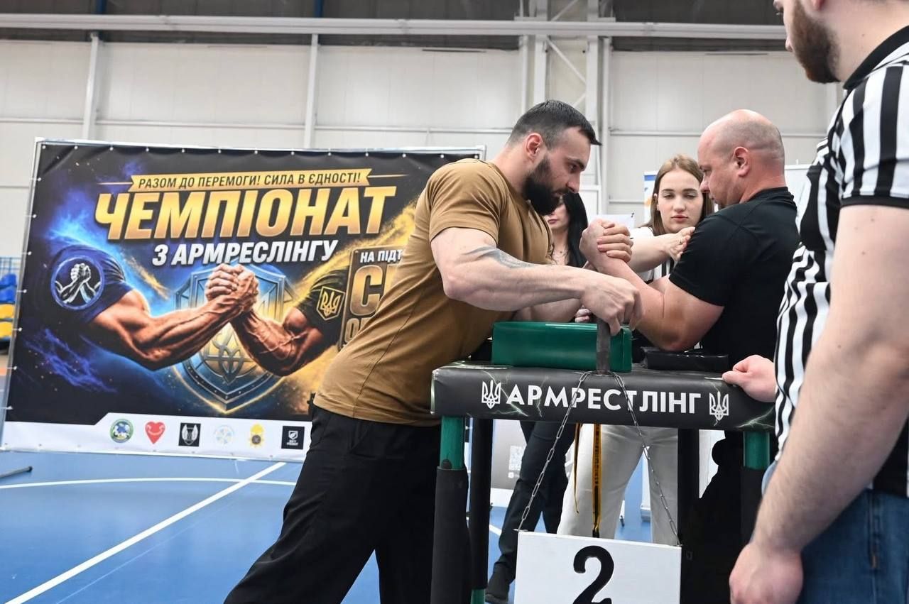 В Ужгороді відбувся обласний чемпіонат з армрестлінгу на підтримку Сил оборони України