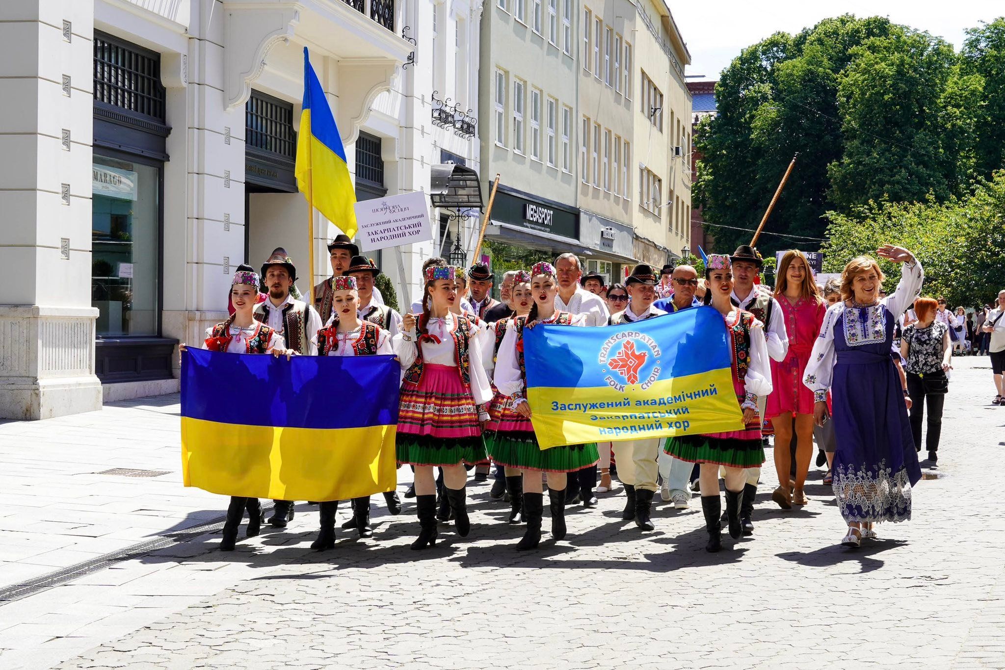 На Закарпатті відбувся І Відкритий фольклорний фестиваль-конкурс «Шовкова косиця»
