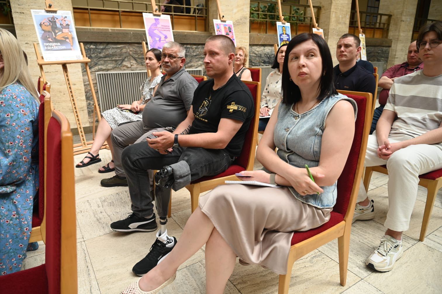 Працівники ОВА вдосконалювали навички інклюзивної комунікації та етичного спілкування