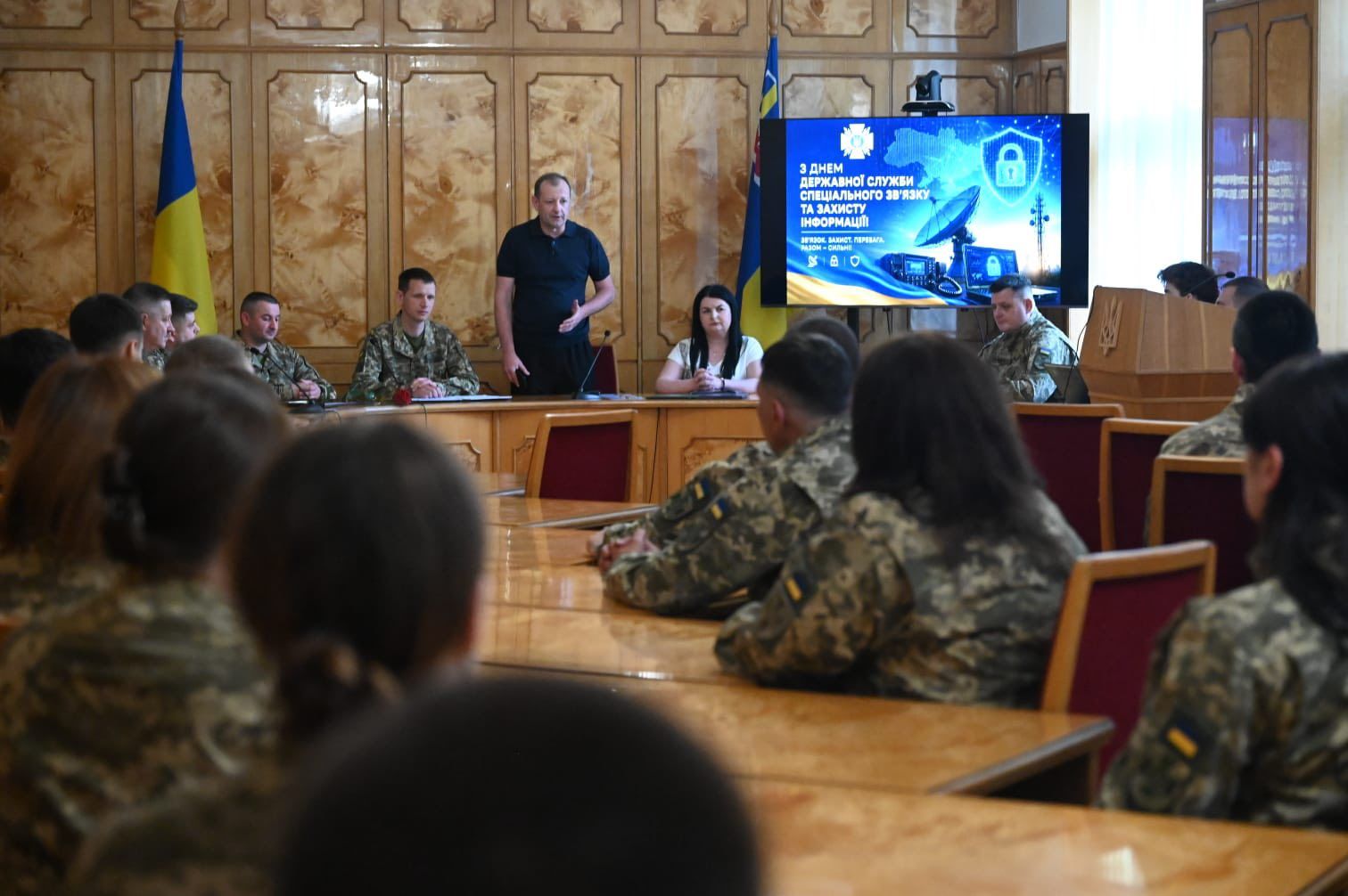 Закарпатських фахівців Держспецзв’язку відзначили в ОВА
