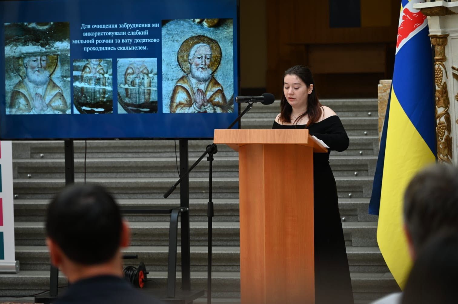 Студентки Закарпатської академії мистецтв відреставрували сакральні пам'ятки XVIII–XIX ст.