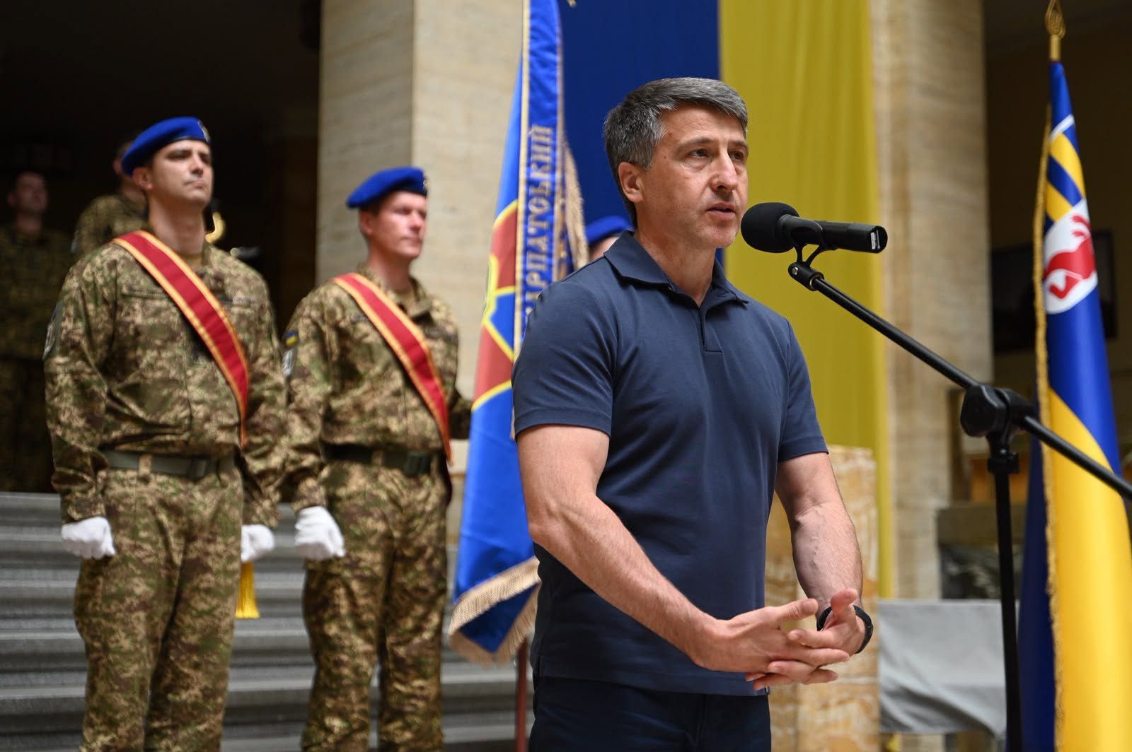 Закарпатських нацгвардійців відзначили з нагоди Дня Конституції України