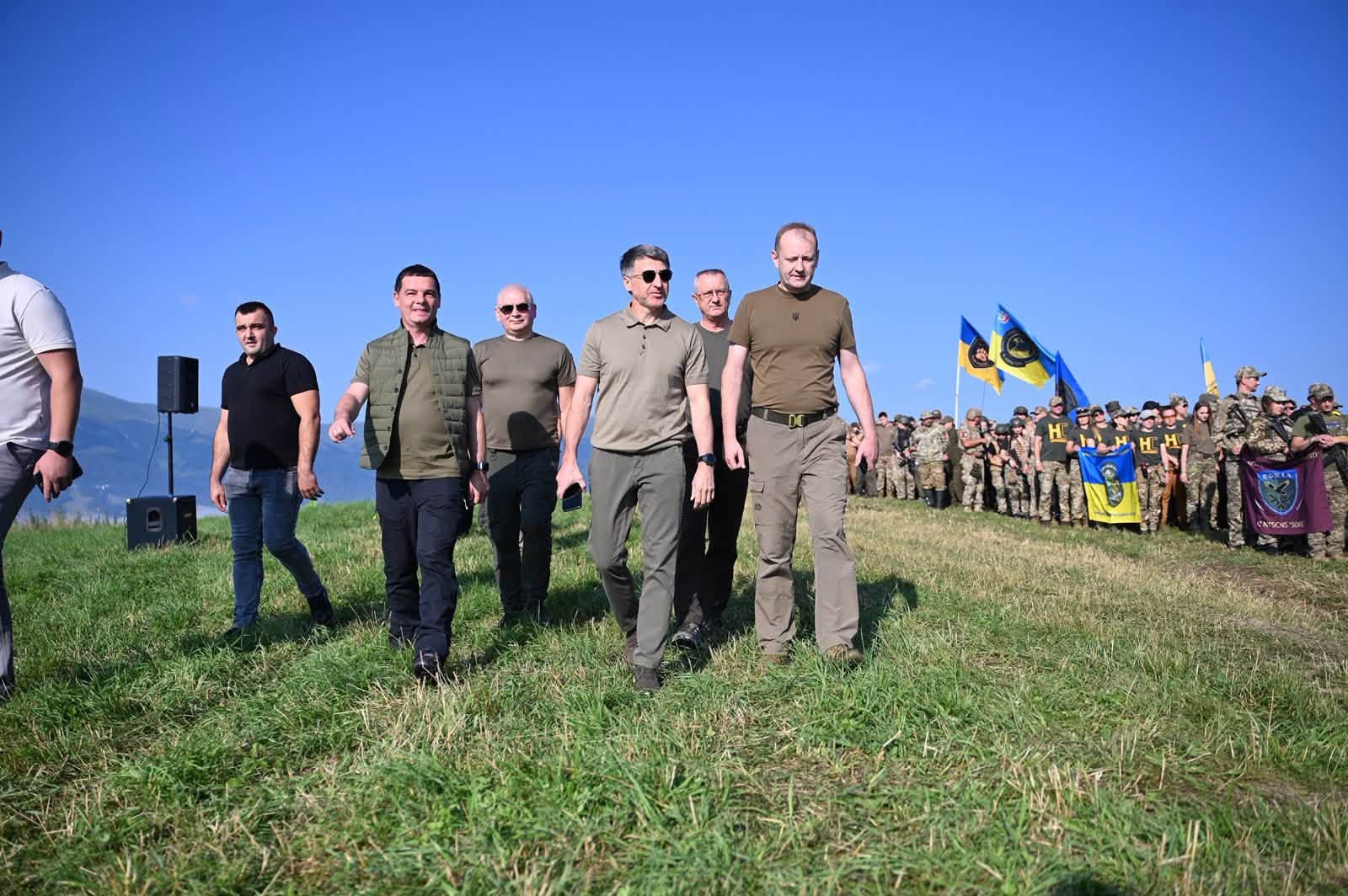 Близько 800 учасників об’єднав військово-патріотичний збір «Карпатський щит 2026» на Хустщині