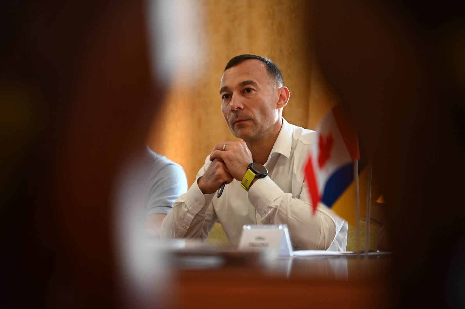 У Закарпатській ОВА відбулася зустріч із тимчасово повіреною у справах Канади