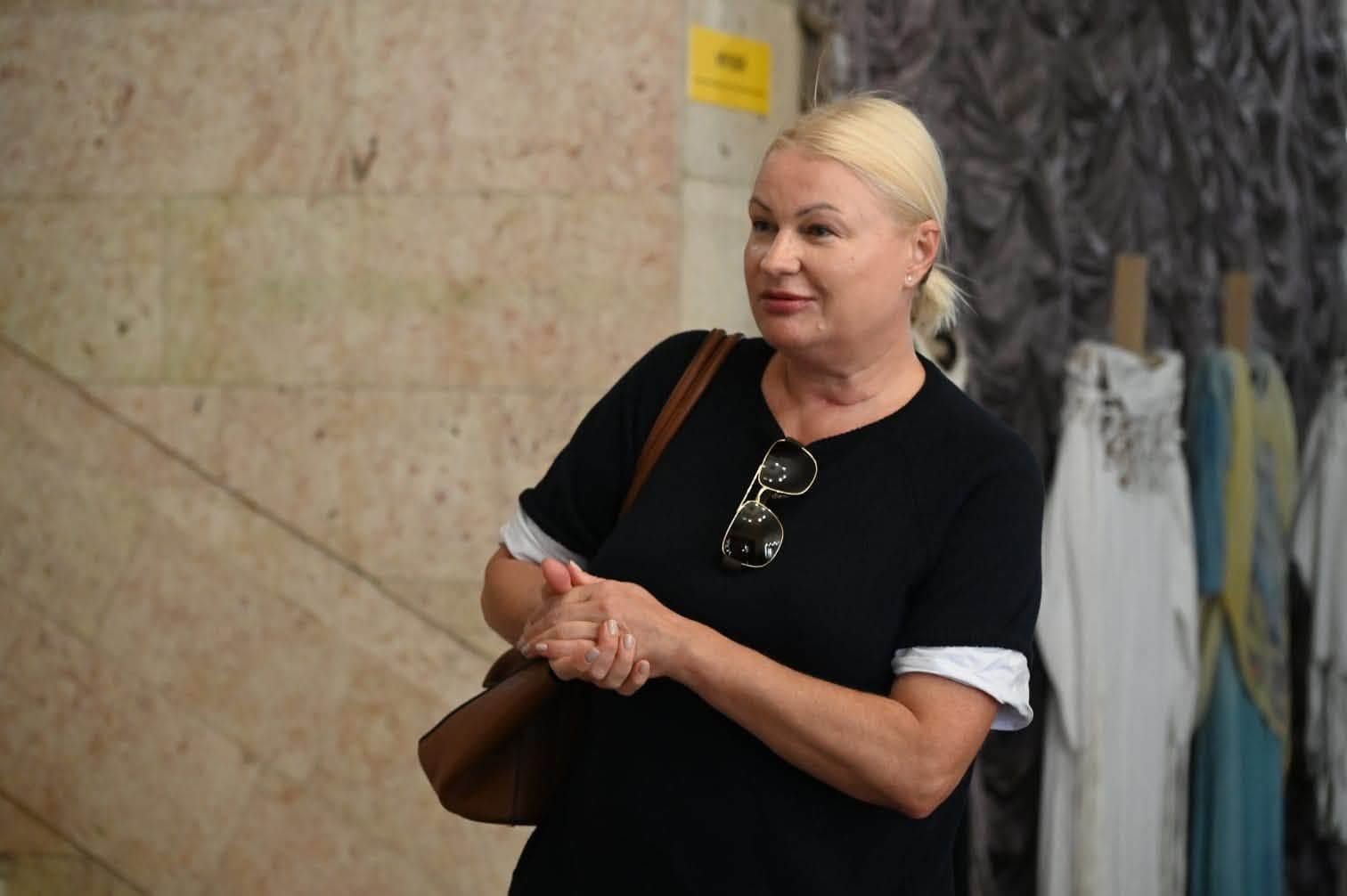 Амбасадори безбар’єрності відвідали Закарпатський облмуздрамтеатр