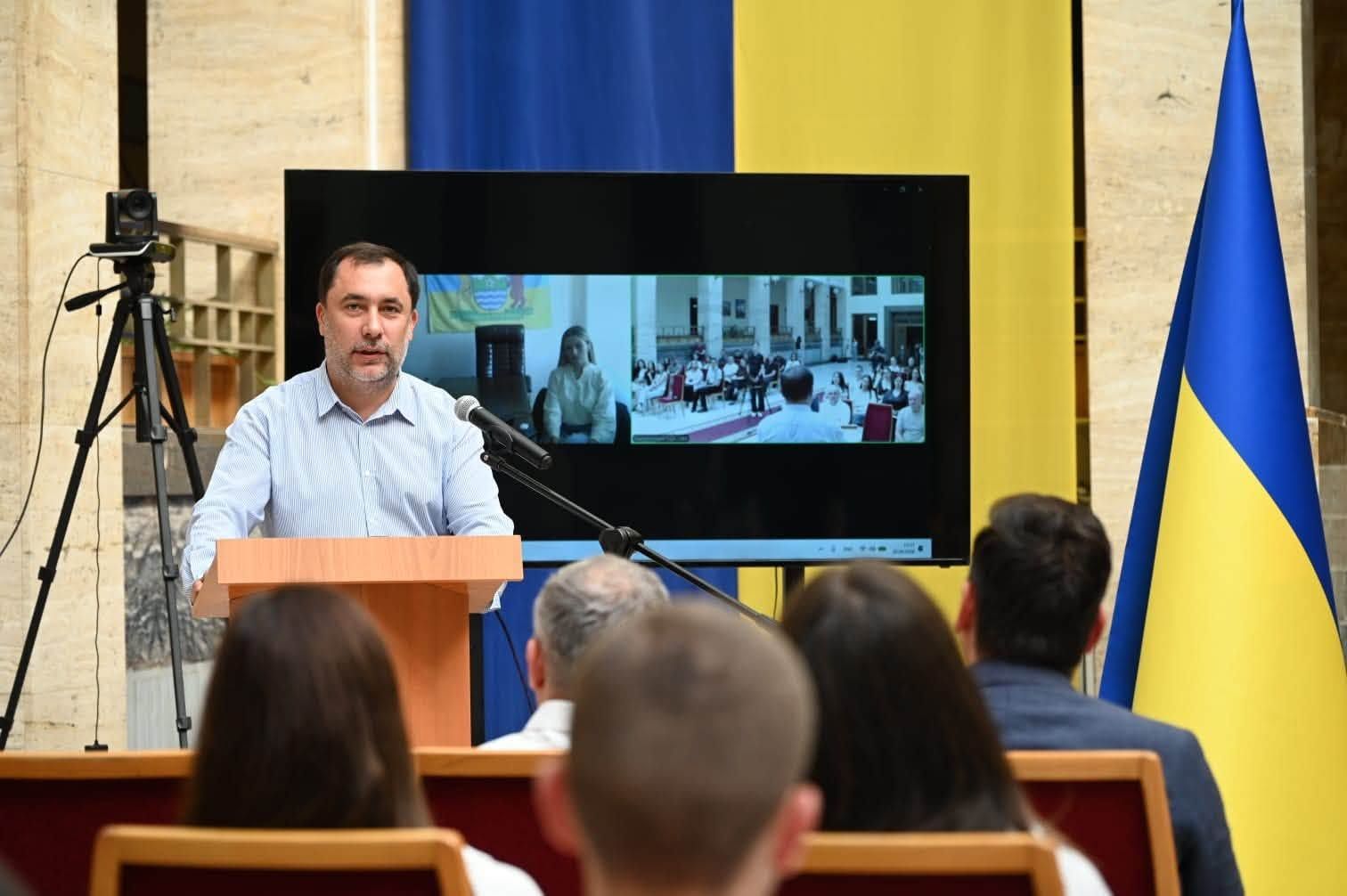 Стартував пілотний проєкт «За молоддю майбутнє Закарпаття»