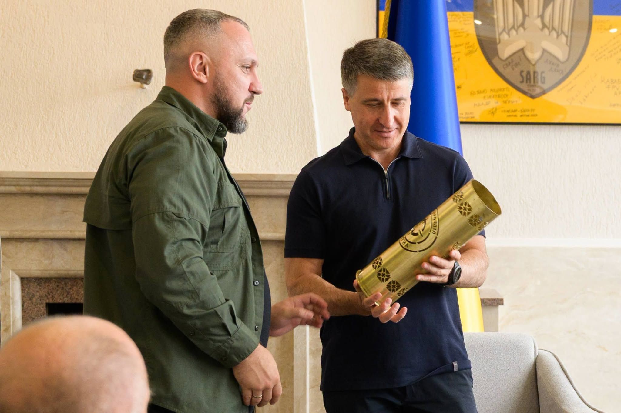 У Закарпатській ОВА обговорили потреби та підтримку підрозділу «Стугна»