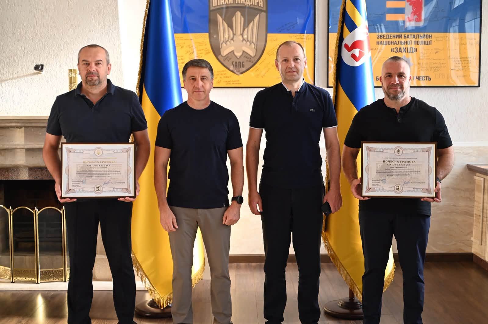 Мирослав Білецький нагородив керівників підрозділів ОВА з нагоди 35-річчя незалежності України