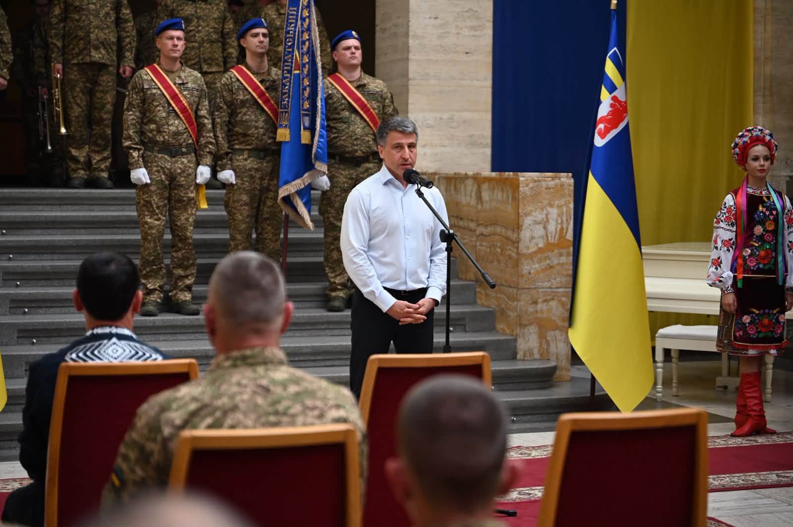 В атріумі ОВА відзначили бійців 26-го окремого полку Нацгвардії