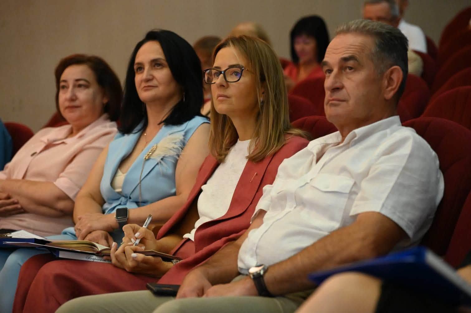 Освіта, молодь та спорт Закарпаття: підсумки року та нові пріоритети на серпневій колегії