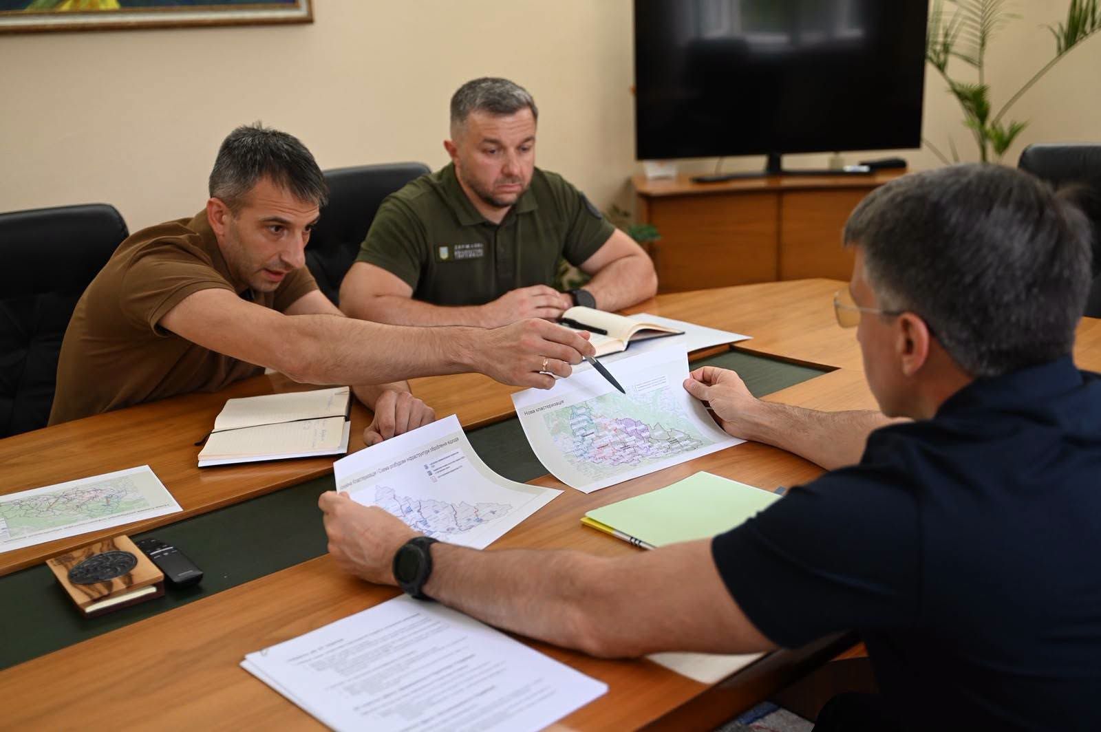 На Закарпатті посилюють контроль за станом сміттєзвалищ та захистом природно-заповідного фонду