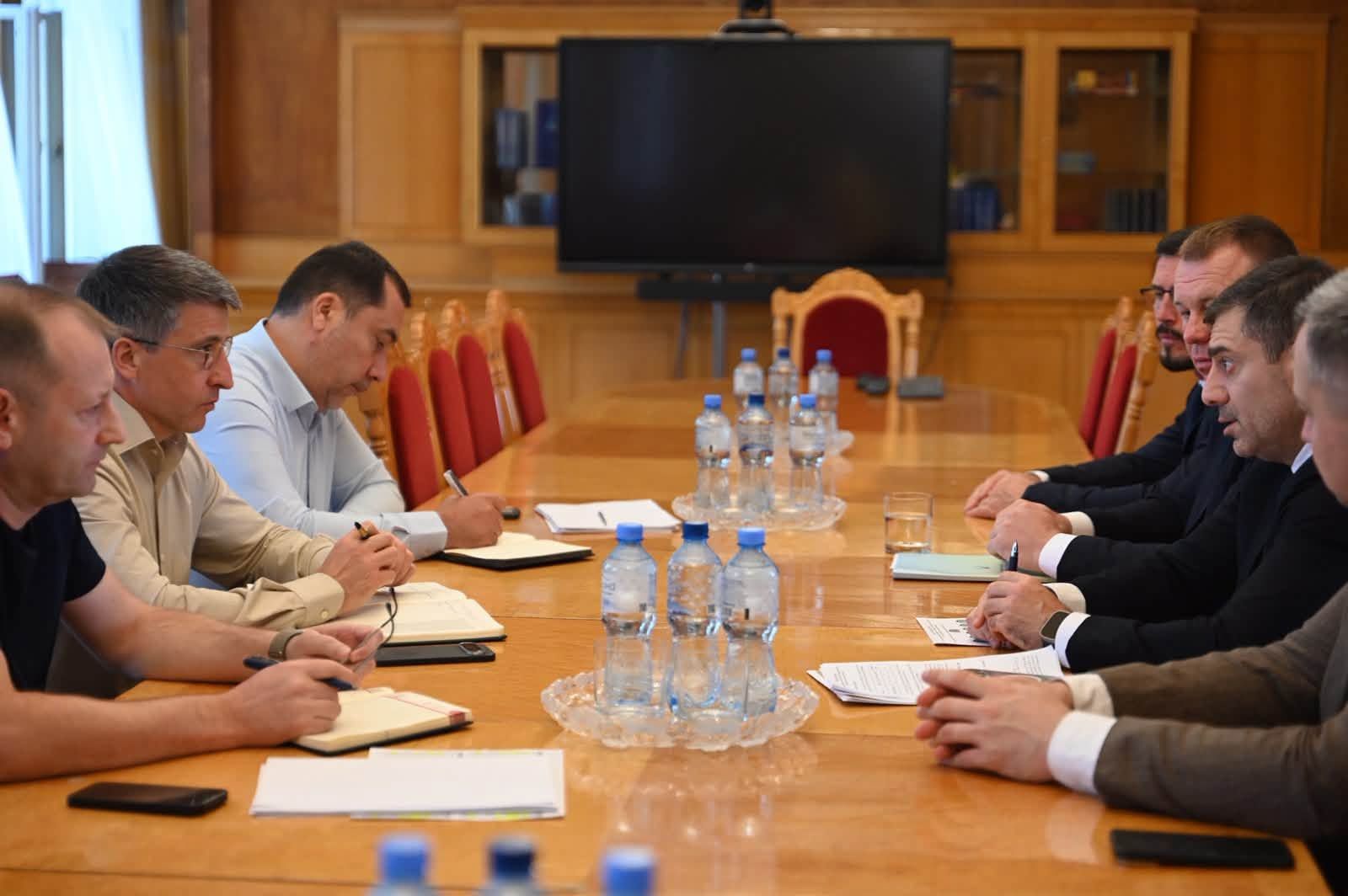 Мирослав Білецький та Дмитро Лубінець обговорили дотримання прав людини на Закарпатті