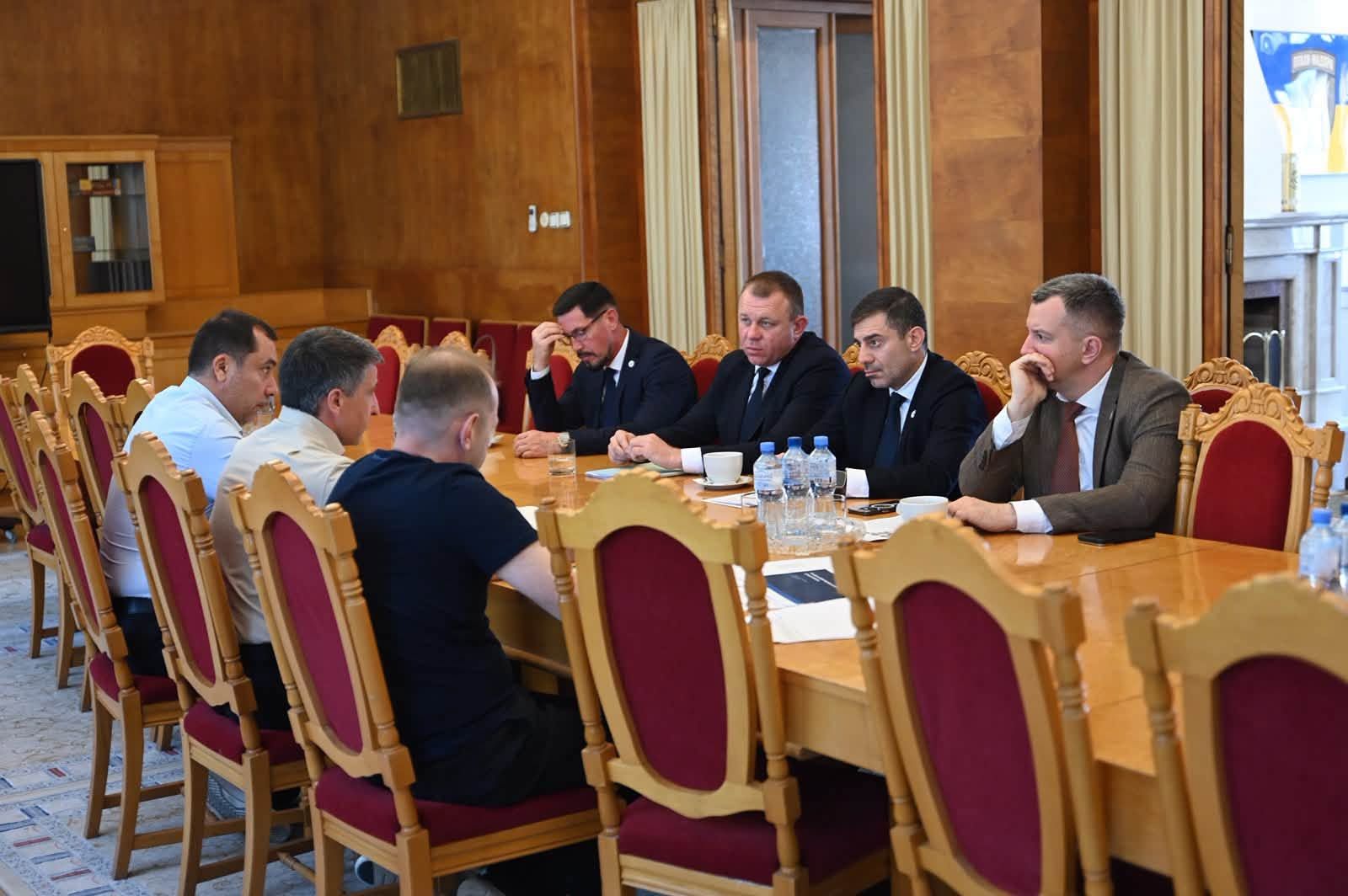 Мирослав Білецький та Дмитро Лубінець обговорили дотримання прав людини на Закарпатті