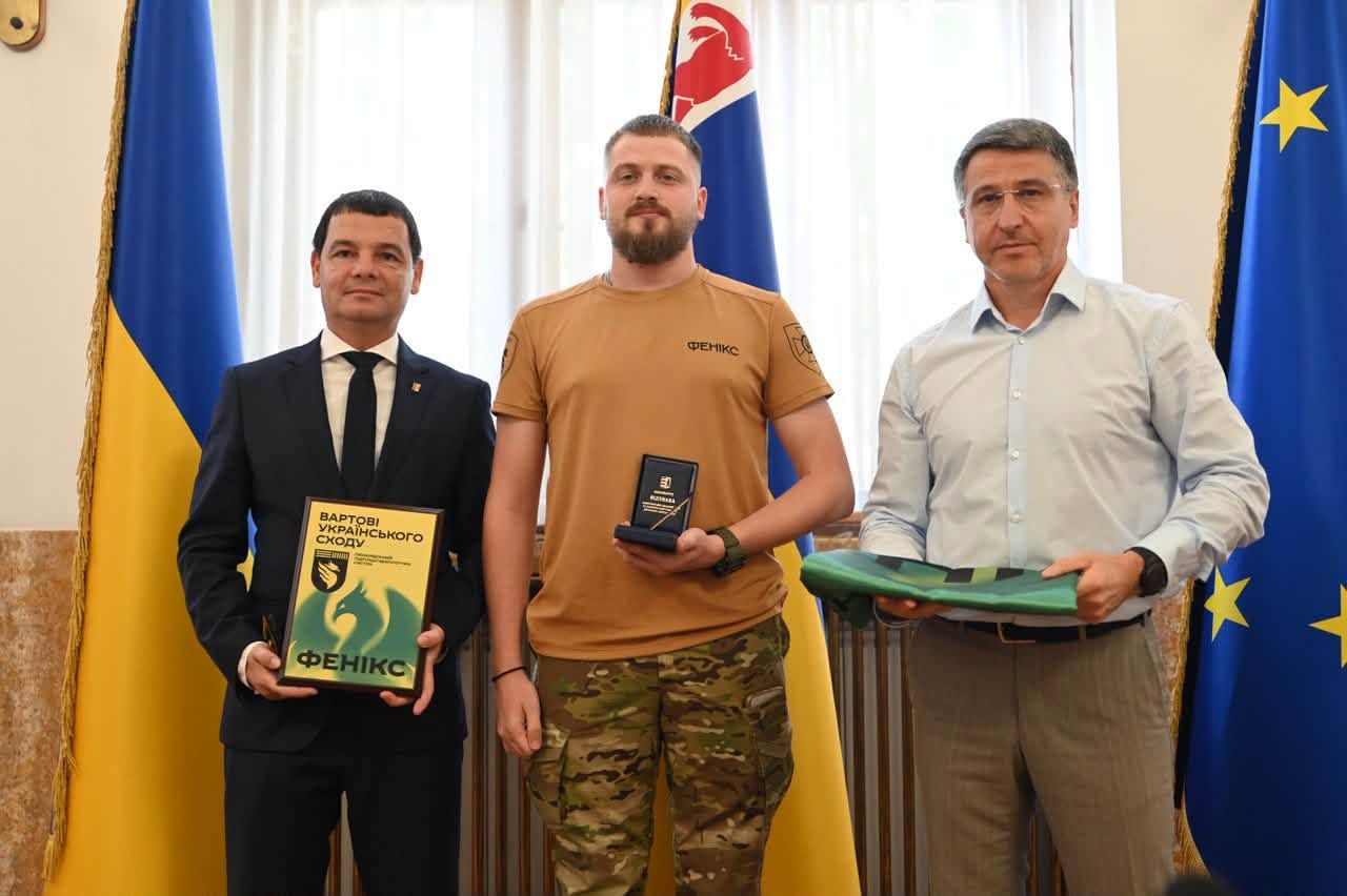 Закарпатських захисників та волонтерів нагородили обласними відзнаками