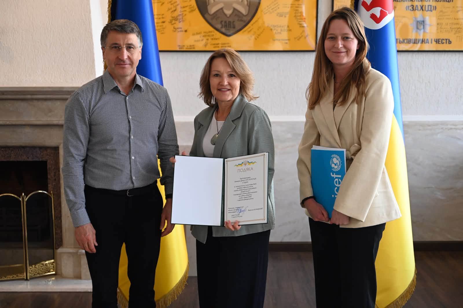 Керівник Закарпаття зустрівся з очільницею Представництва ЮНІСЕФ в Україні Керівник Закарпаття зустрівся з очільницею Представництва ЮНІСЕФ в Україні