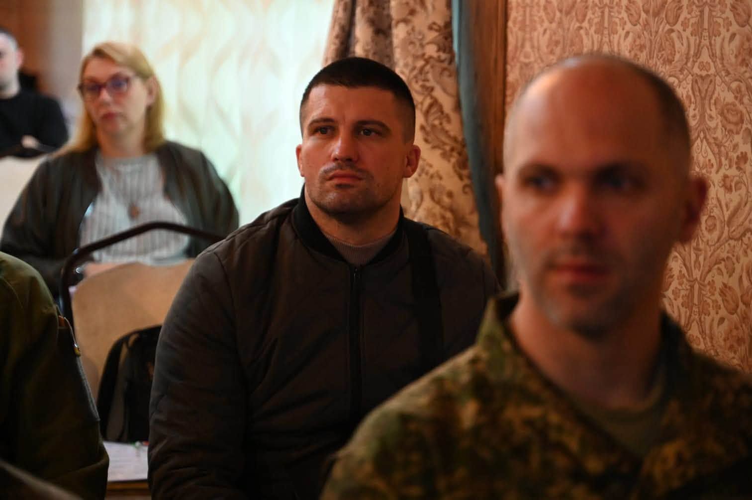 В Ужгороді майже 30 ветеранів та їхніх рідних навчалися перетворювати бізнес-ідеї на стійкі проєкти