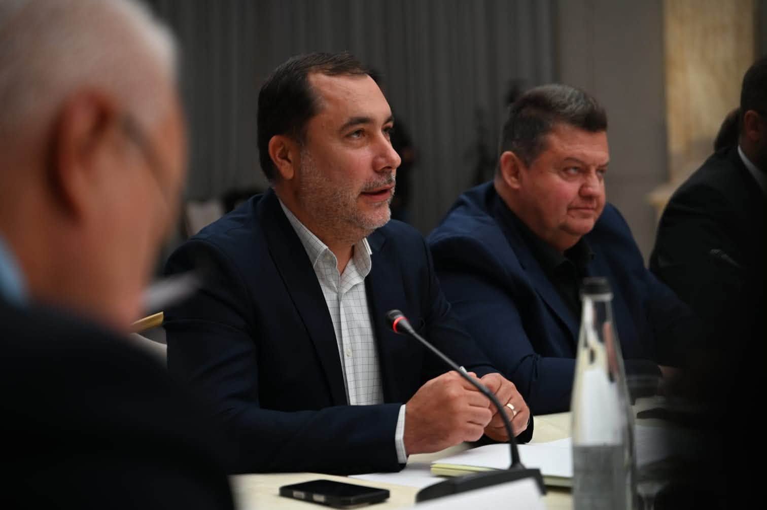 Захист прав нацспільнот Закарпаття в контексті євроінтеграції України розглянули під час круглого столу в Ужгороді