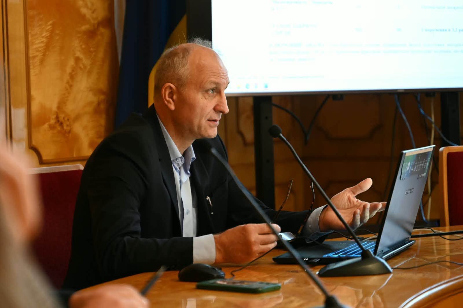 У Закарпатській ОВА відбувся міжвідомчий круглий стіл з питань запобігання та виявлення корупції 