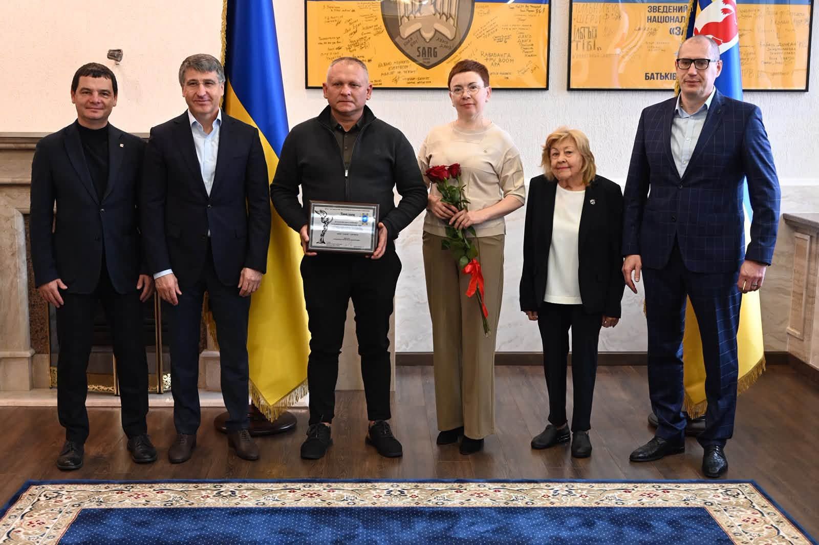 На Закарпатті відзначили переможців Всеукраїнського рейтингу «Сумлінні платники податків – 2025»