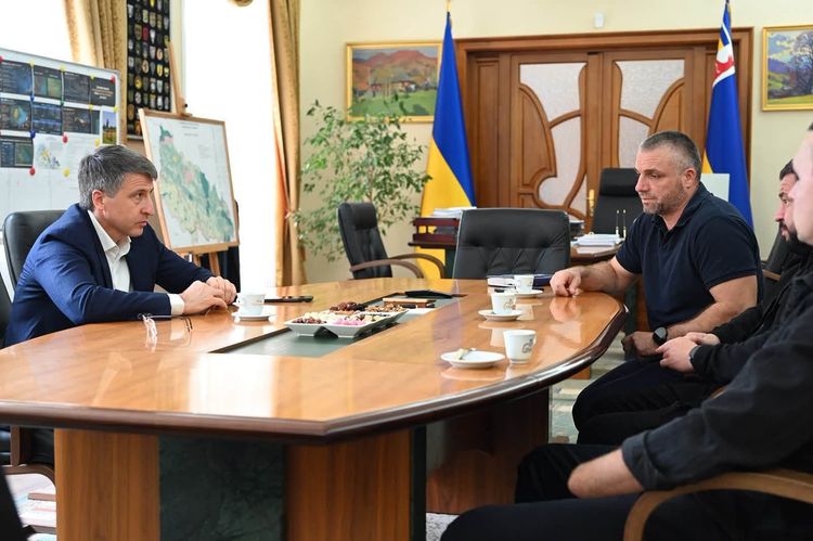 Очільник Закарпаття зустрівся із засновниками ветеранського проєкту «For Brave»
