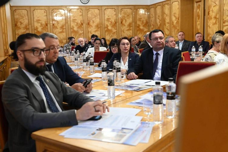 В ОВА відбувся круглий стіл «Права національних меншин (спільнот), державна політика та європейська інтеграція»