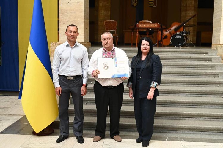 На Закарпатті відзначили лауреатів обласних премій у галузі літератури і мистецтва за 2025 рік