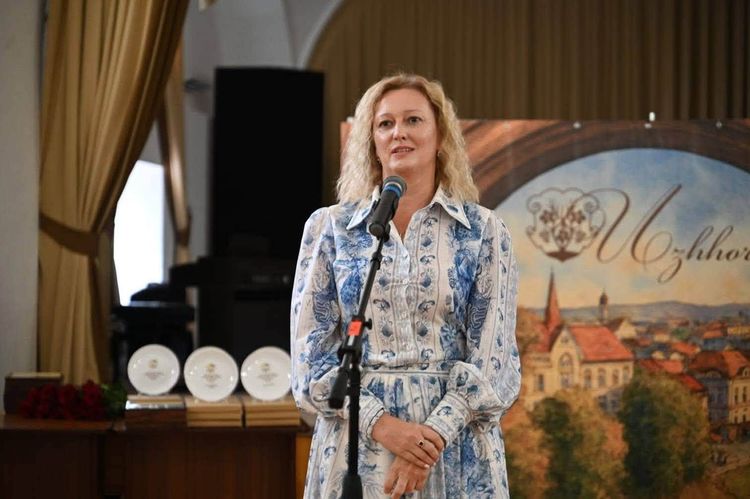 З нагоди професійного свята в Ужгороді відзначили представників туристичної сфери регіону