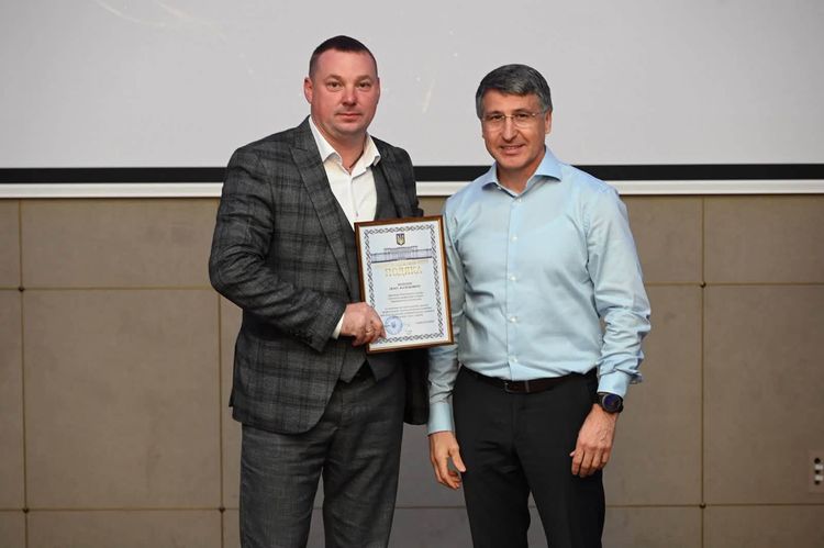 Керівництво краю привітало освітян із професійним святом та вручило високі відзнаки