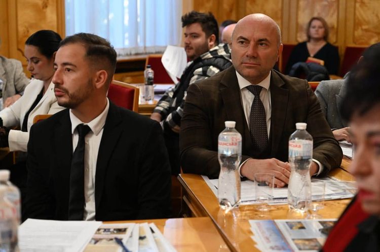 В ОВА відбувся круглий стіл «Права національних меншин (спільнот), державна політика та європейська інтеграція»