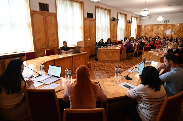 Як підготувати переможний проєкт: в Ужгороді відбувся тренінг для стартаперів