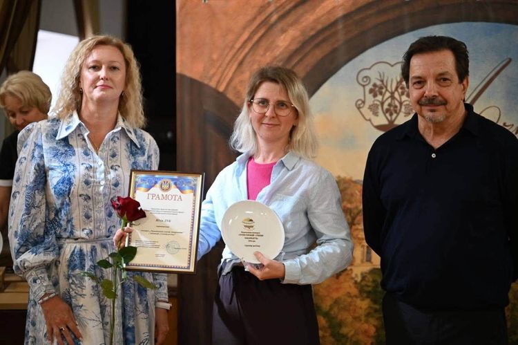 З нагоди професійного свята в Ужгороді відзначили представників туристичної сфери регіону