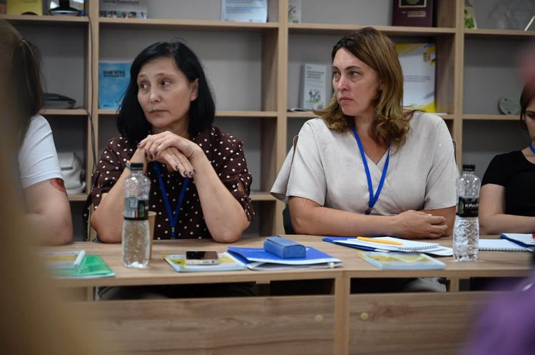 Понад 50 евакуаційних поїздів та організованих груп прийняло Закарпаття від початку повномасштабної війни