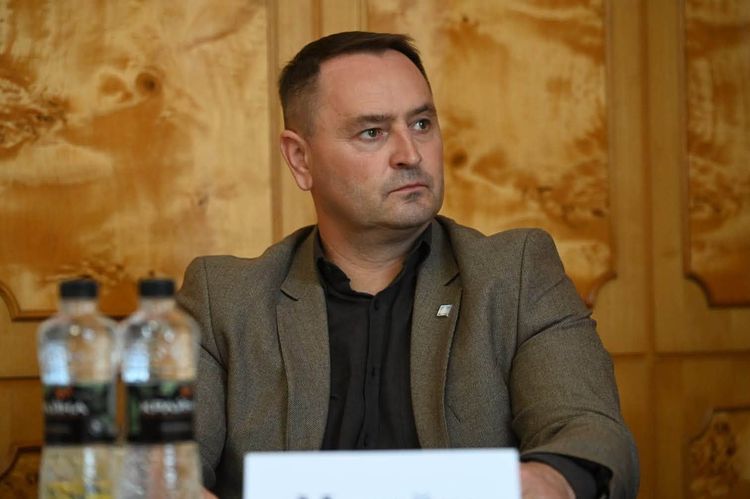 Від закону до практики: на Закарпатті обговорили розвиток наставництва для дітей і молоді