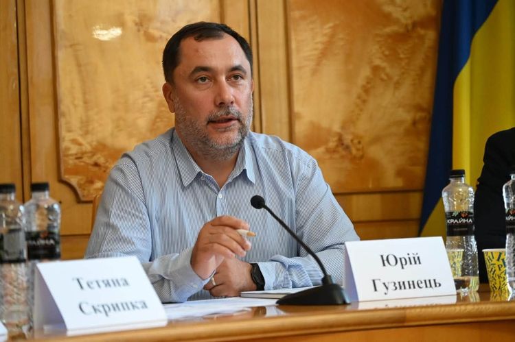Від закону до практики: на Закарпатті обговорили розвиток наставництва для дітей і молоді