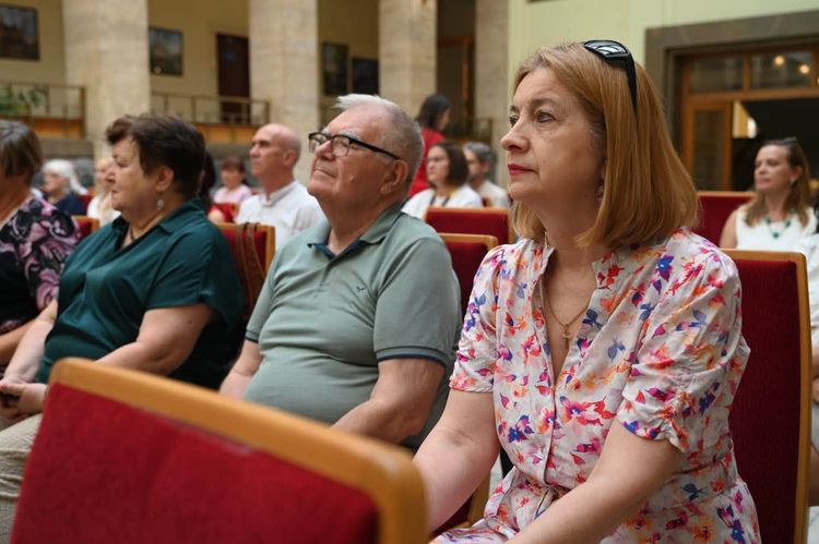 На Закарпатті відзначили лауреатів обласних премій у галузі літератури і мистецтва за 2025 рік