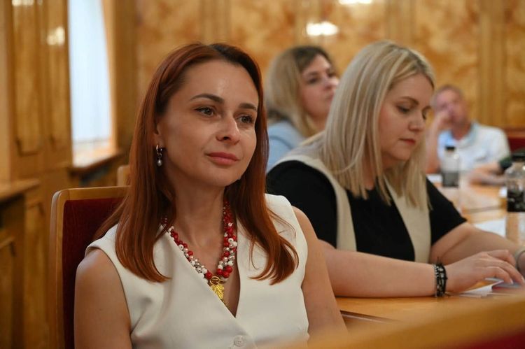 Від закону до практики: на Закарпатті обговорили розвиток наставництва для дітей і молоді