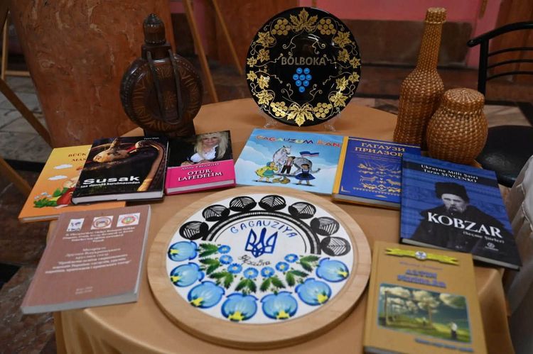 На Закарпатті відзначили лідерів нацспільнот та активних діячів, які зміцнюють міжнаціональну єдність в Україні