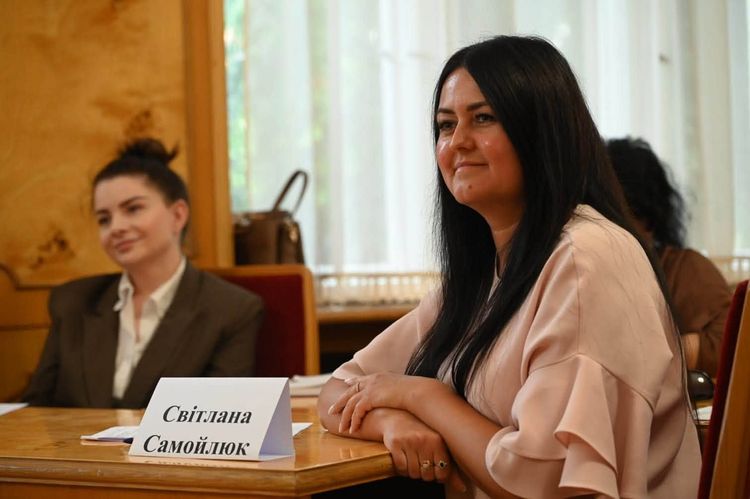 Від закону до практики: на Закарпатті обговорили розвиток наставництва для дітей і молоді