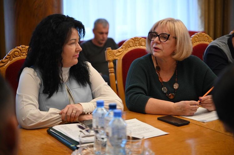 Представники ОВА беруть участь у нараді