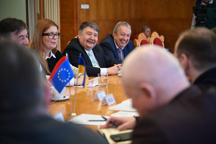 Закарпаття посилює співпрацю з Паралімпійським комітетом Угорщини