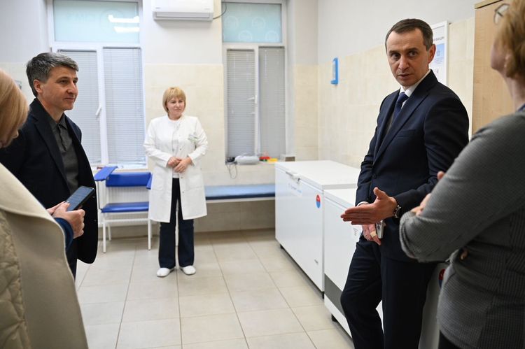 Мирослав Білецький та Віктор Ляшко відвідали медзаклади Закарпаття